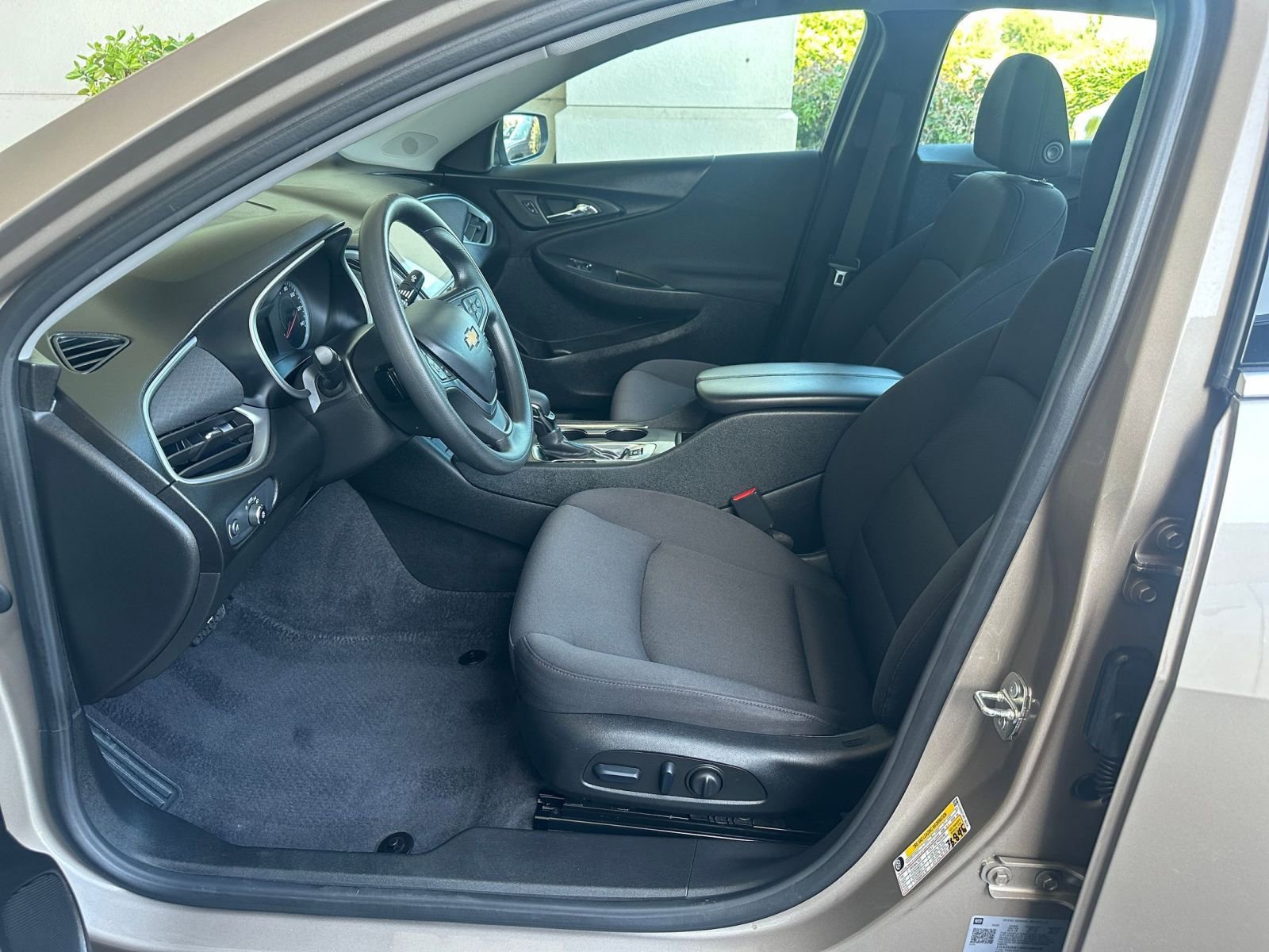 2023 Chevrolet Malibu LT 27