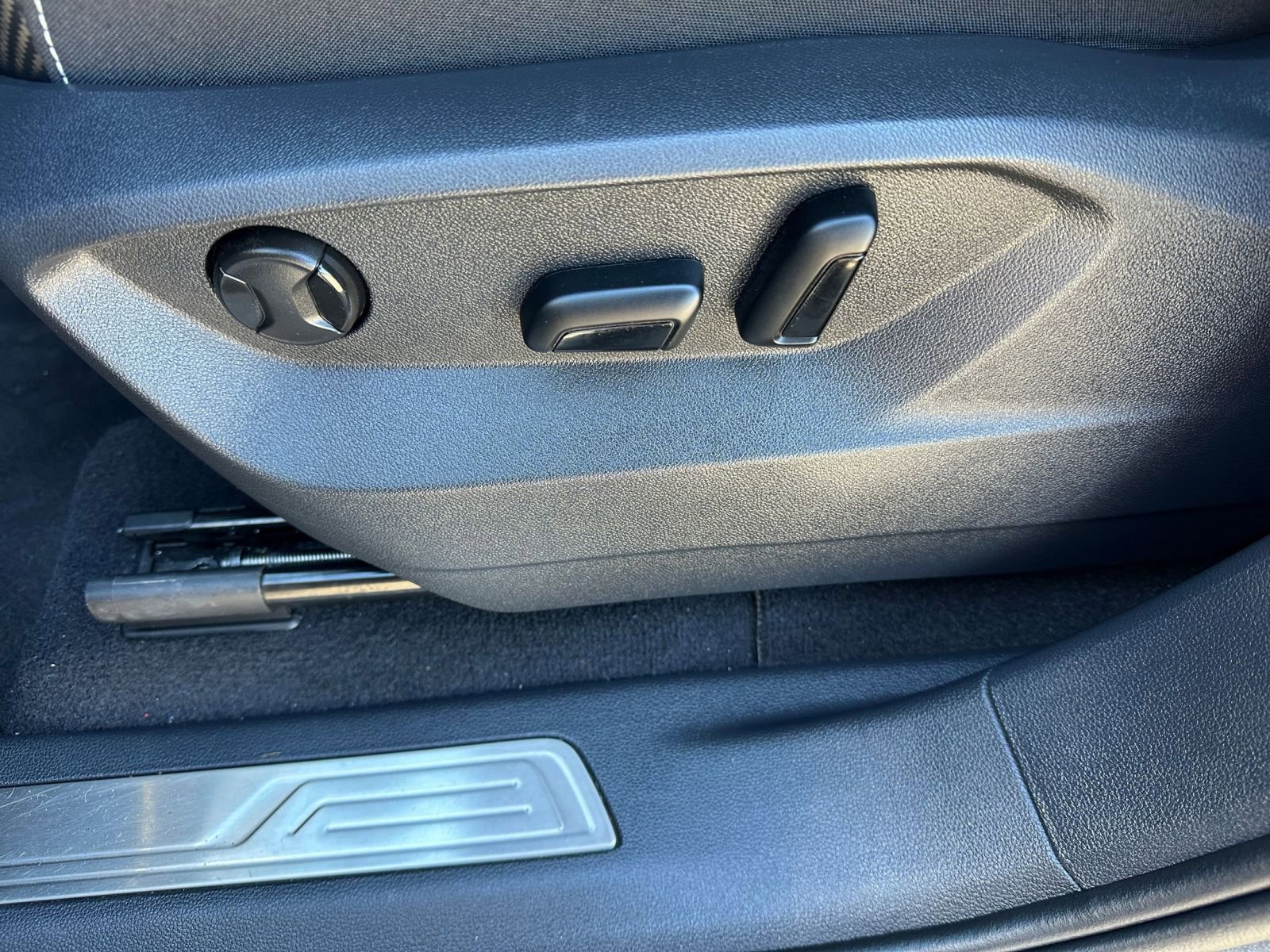 Thumbnail: 2025 Volkswagen Atlas - 22