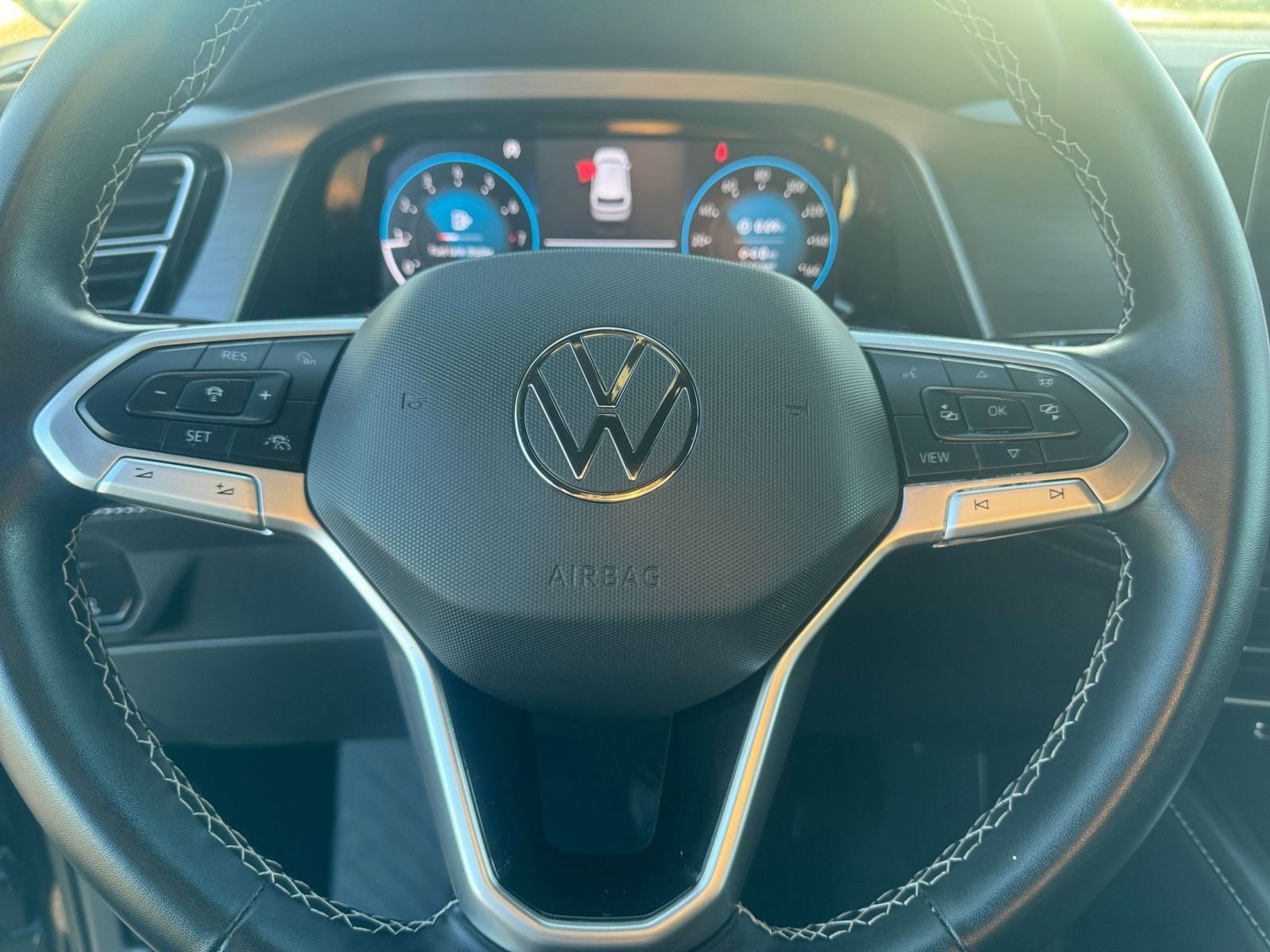 Thumbnail: 2025 Volkswagen Atlas - 28