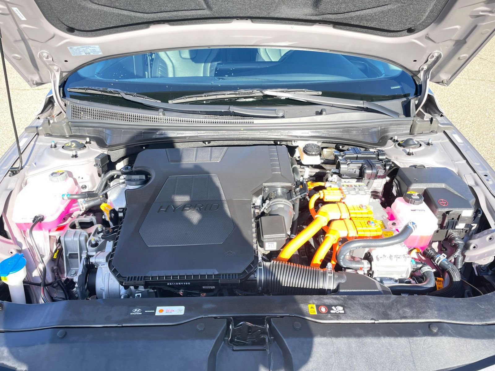 Thumbnail: 2025 Hyundai Elantra - 32