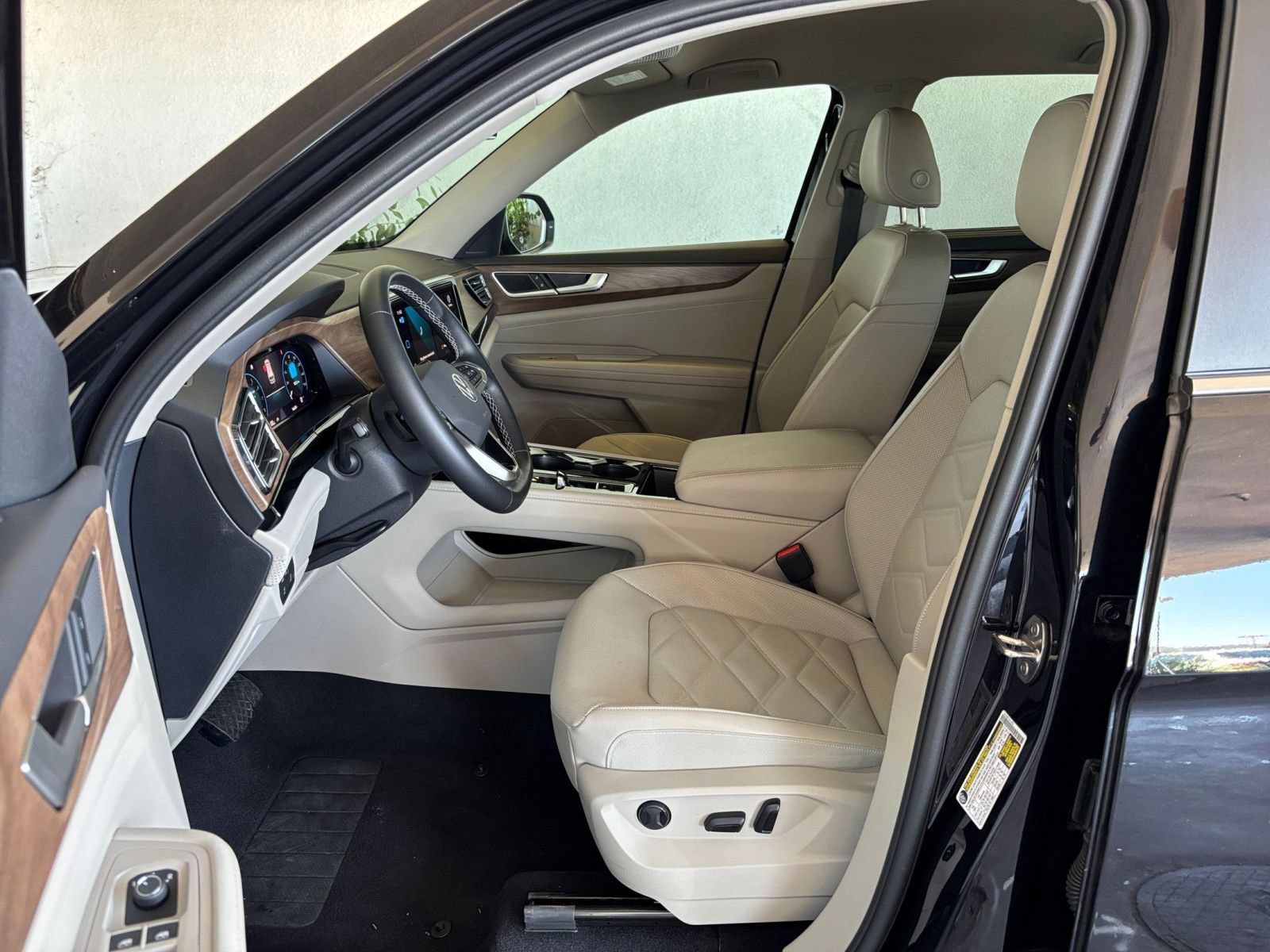 Thumbnail: 2026 Volkswagen Atlas - 29