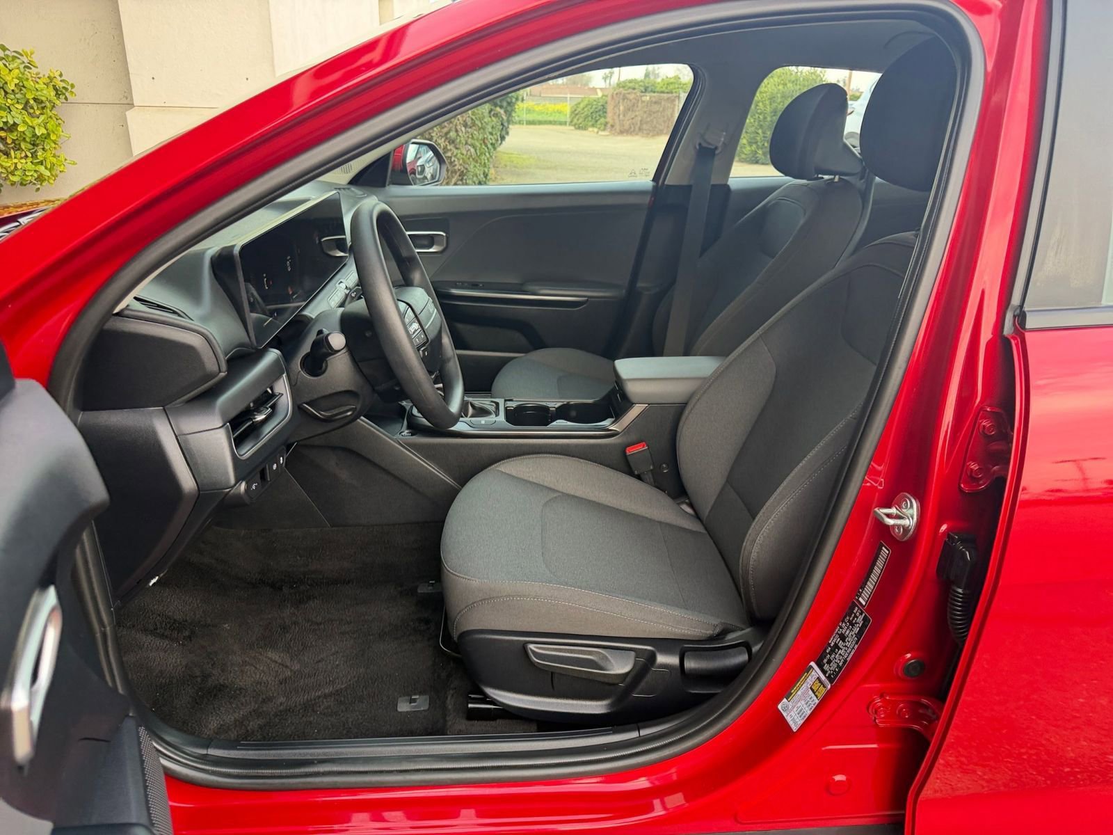 Thumbnail: 2025 Kia K4 - 28