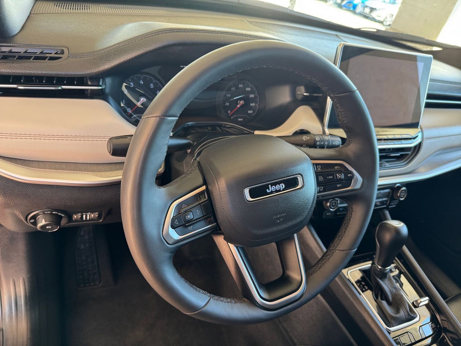 Thumbnail: 2025 Jeep Compass - 29