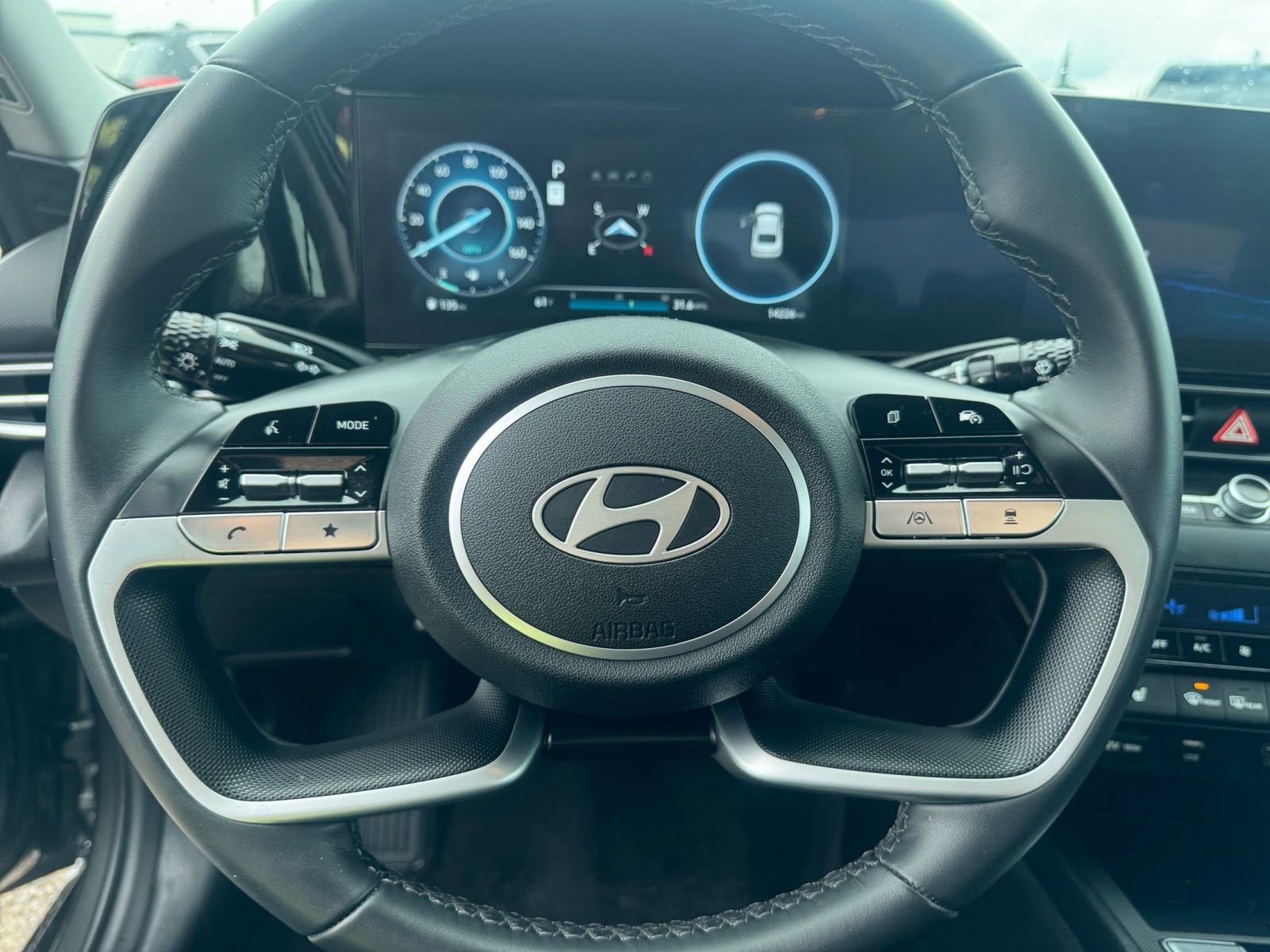 Thumbnail: 2025 Hyundai Elantra - 28