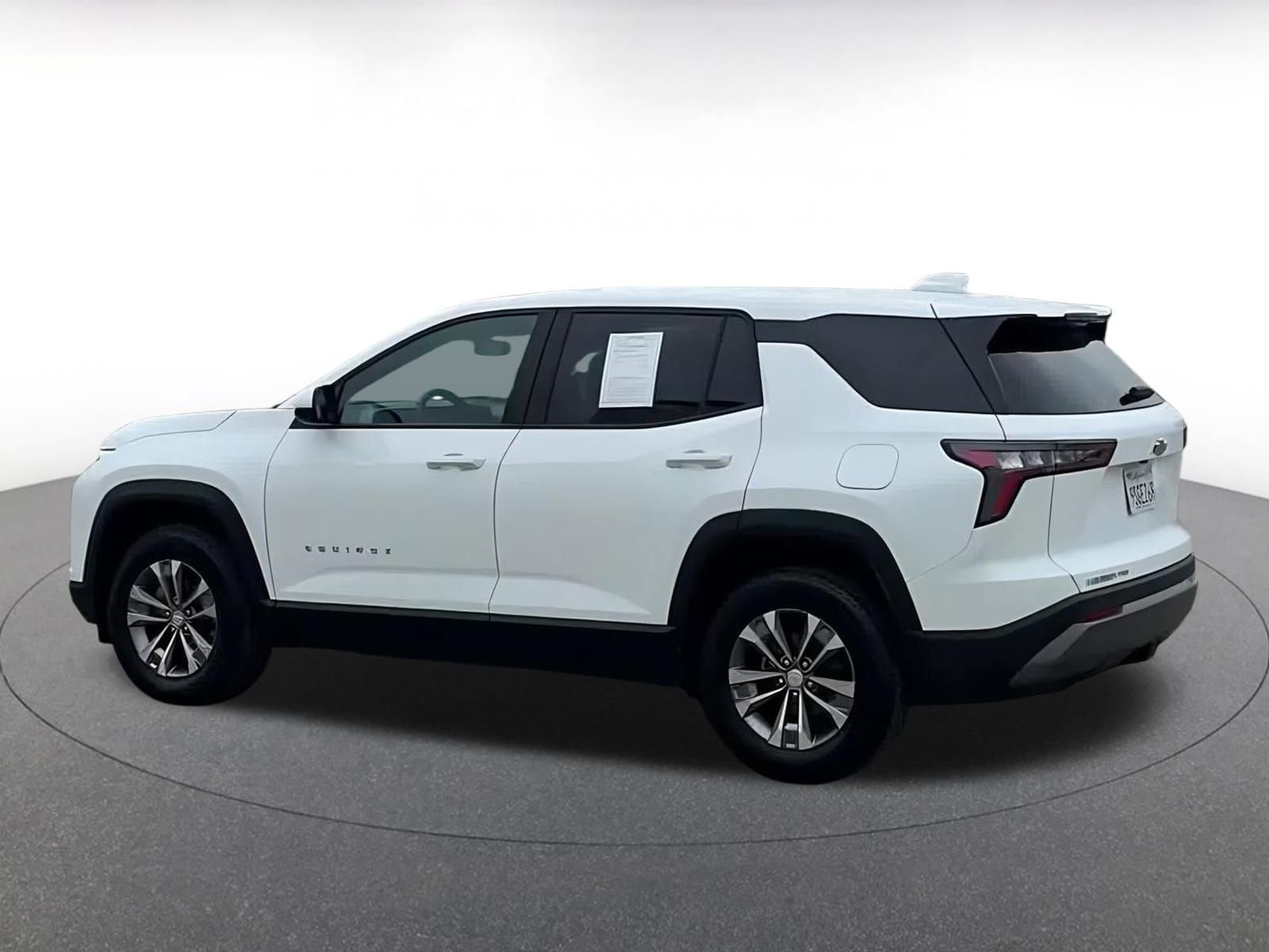 Thumbnail: 2025 Chevrolet Equinox - 11