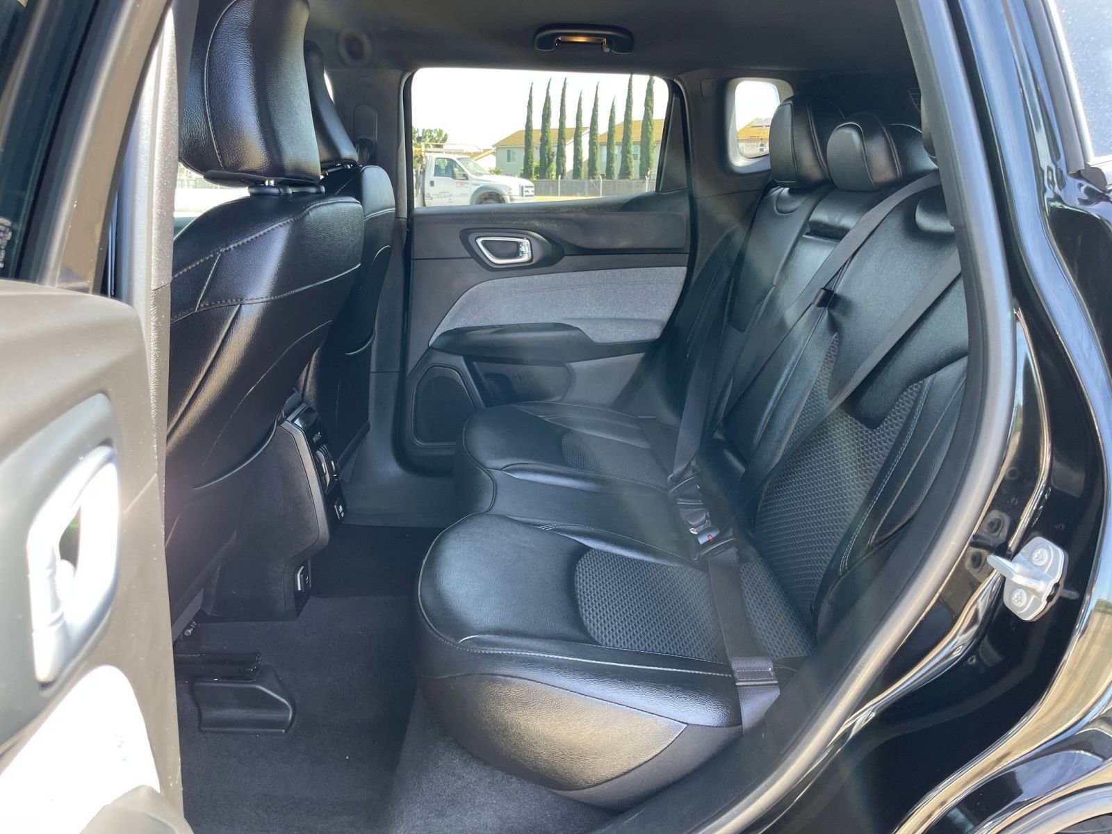 Thumbnail: 2025 Jeep Compass - 24