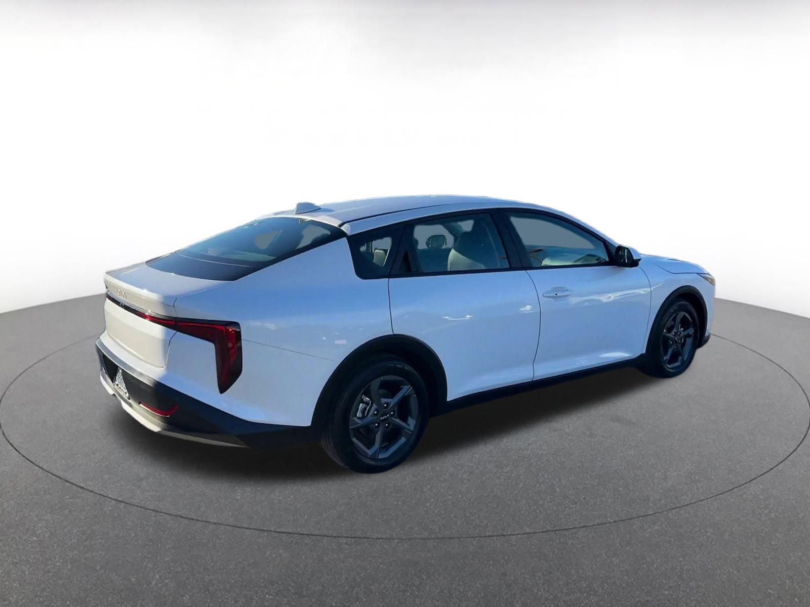 Thumbnail: 2025 Kia K4 - 14