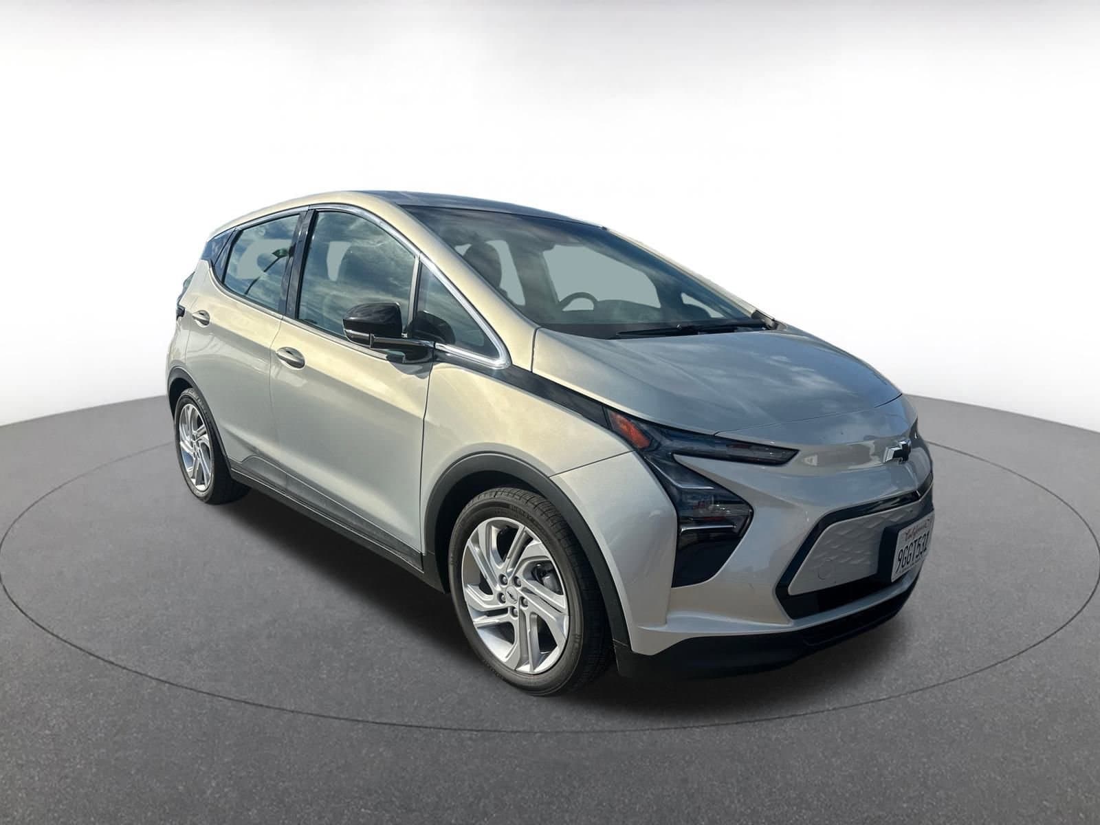 Thumbnail: 2023 Chevrolet Bolt EV - 1