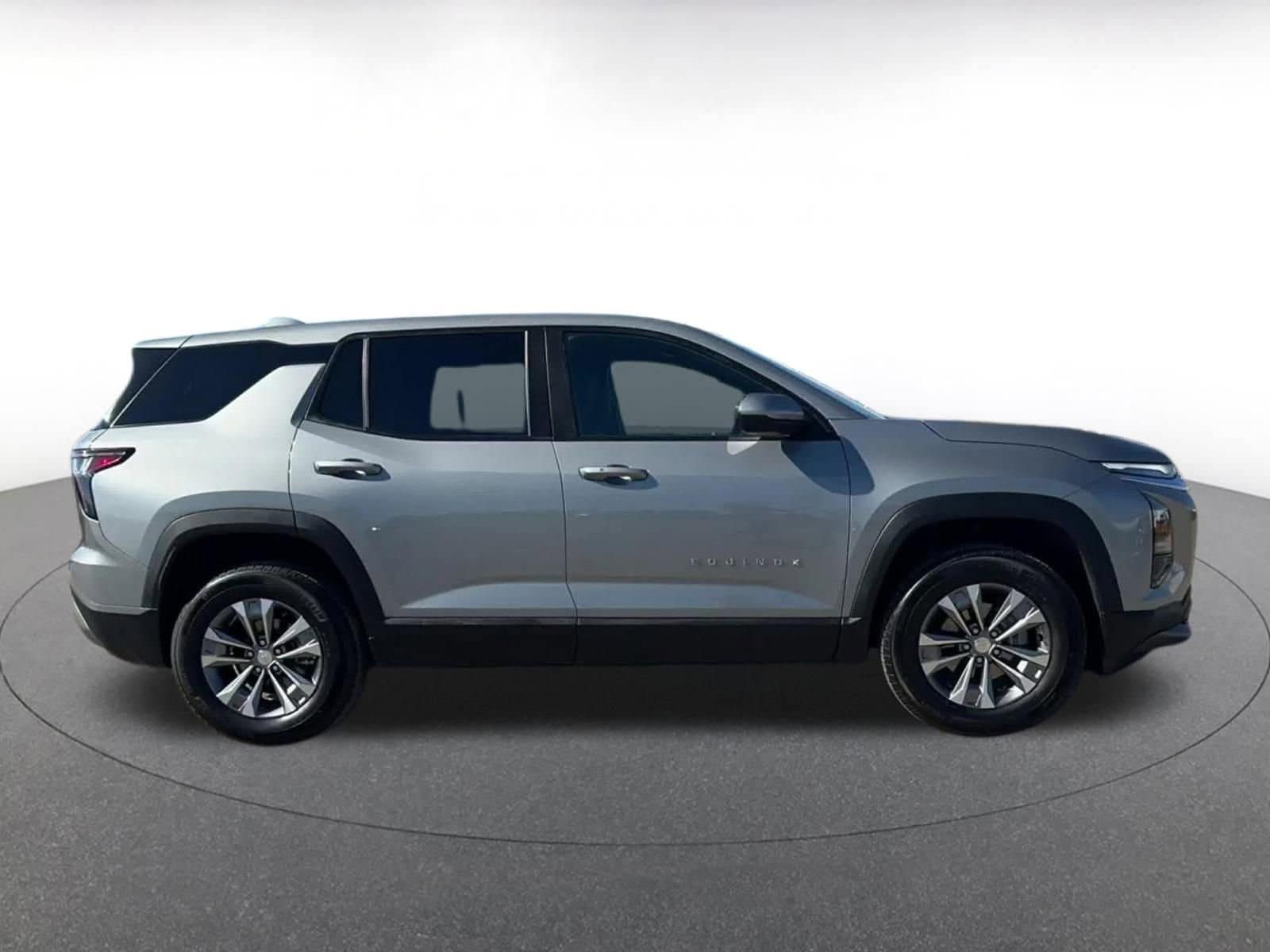 Thumbnail: 2025 Chevrolet Equinox - 16