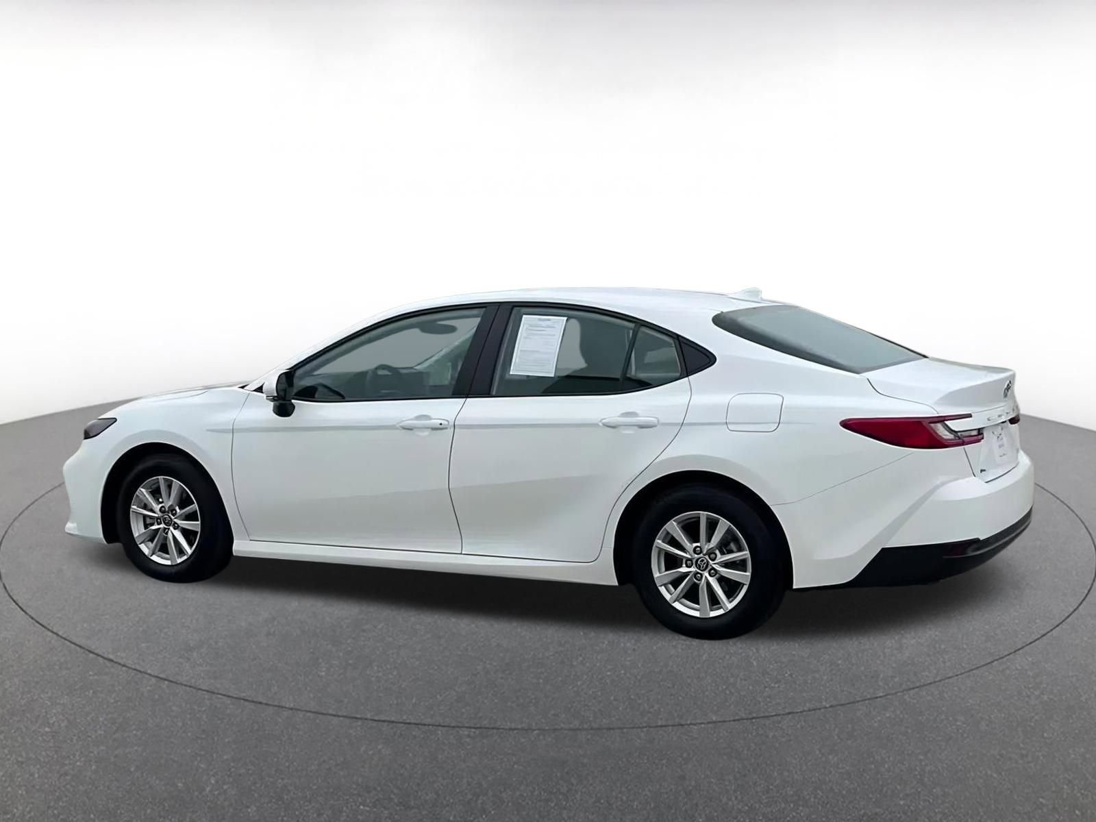 Thumbnail: 2025 Toyota Camry - 11