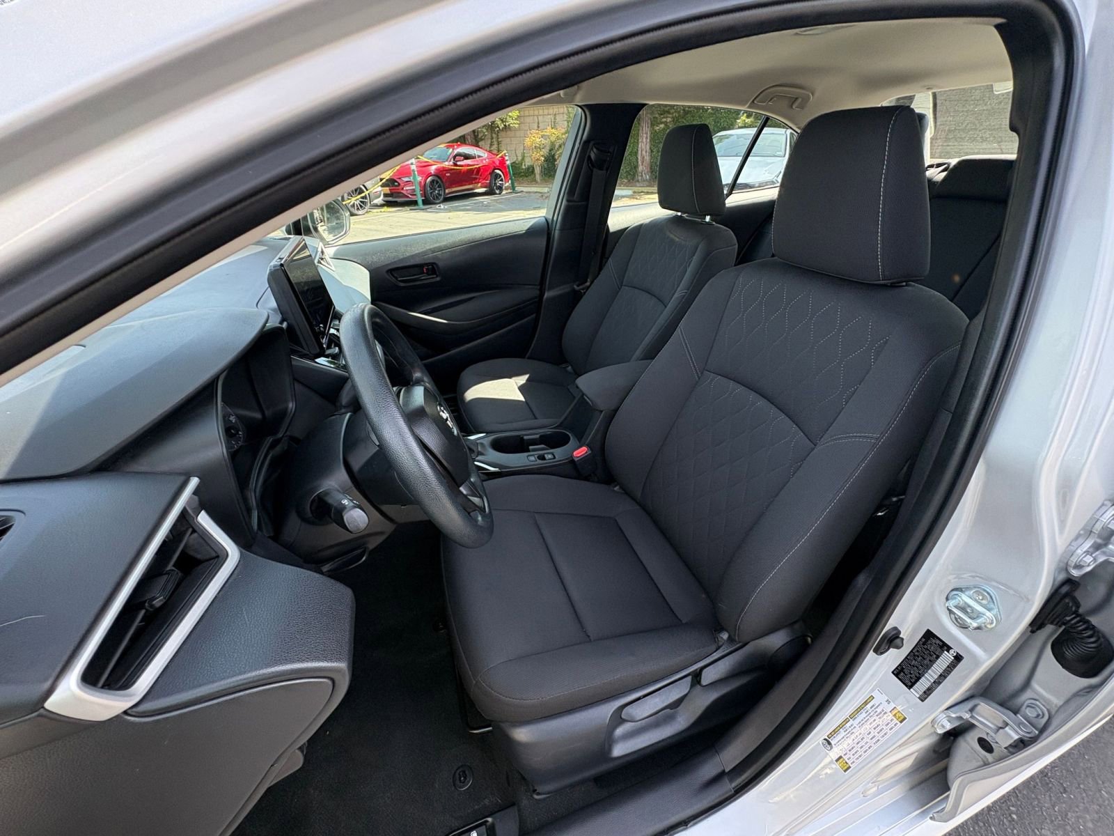 Thumbnail: 2025 Toyota Corolla - 34