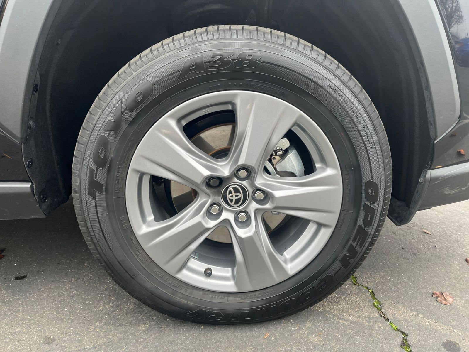 Thumbnail: 2025 Toyota RAV4 - 30