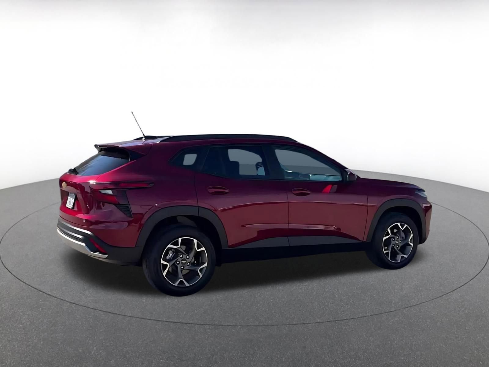 Thumbnail: 2025 Chevrolet Trax - 15