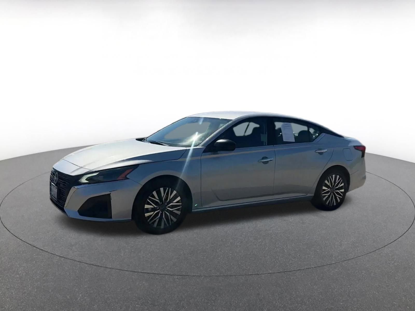 Thumbnail: 2024 Nissan Altima - 7