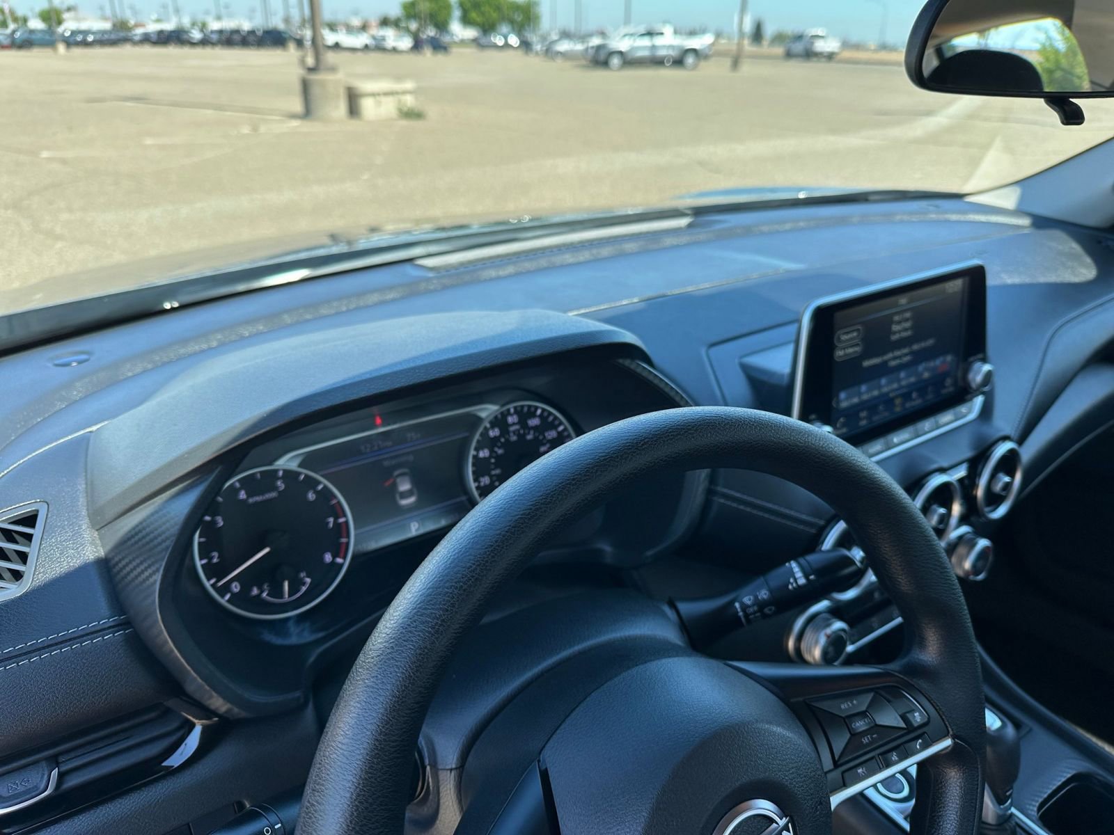 Thumbnail: 2025 Nissan Sentra - 33