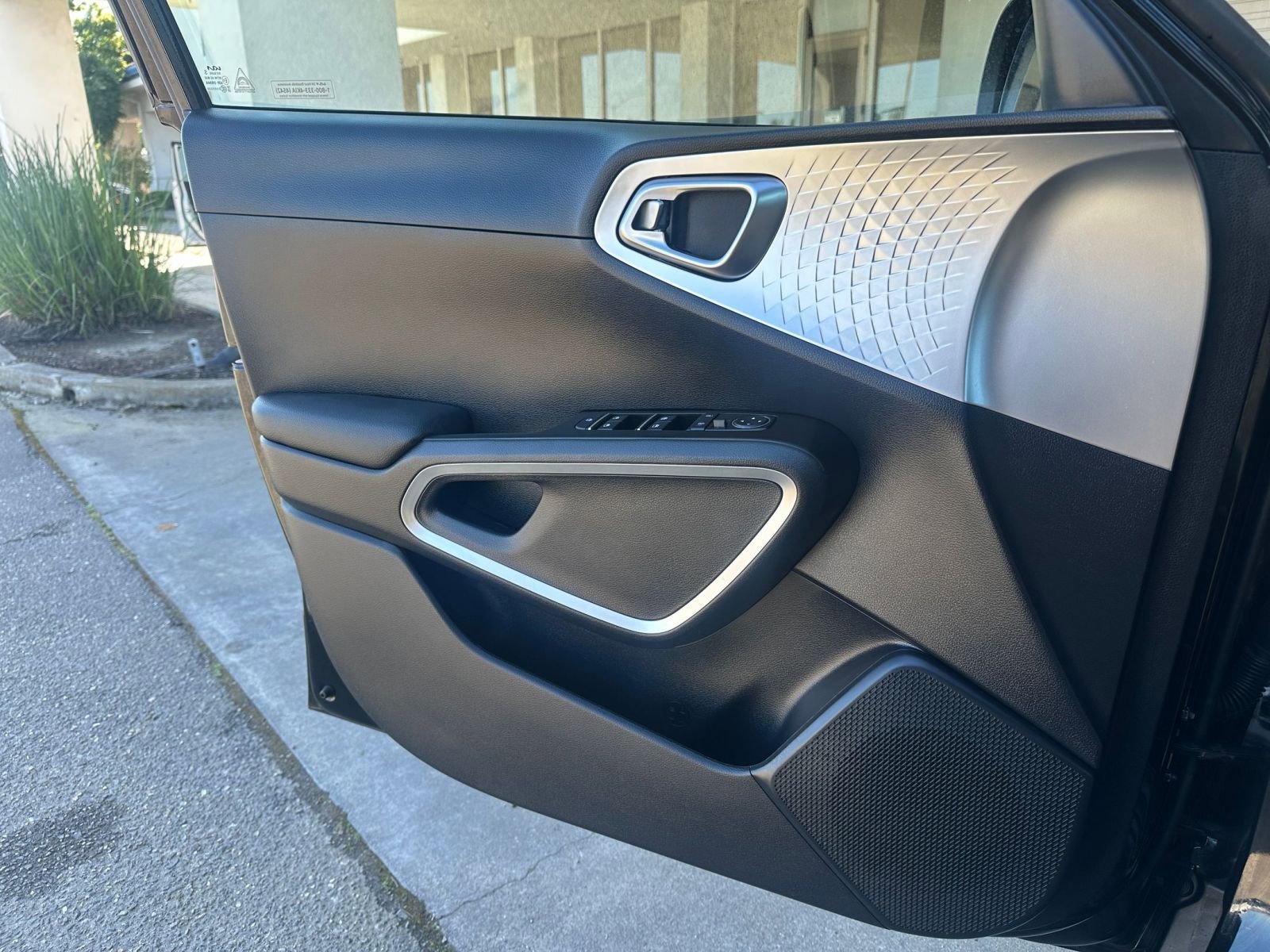 Thumbnail: 2025 Kia Soul - 18