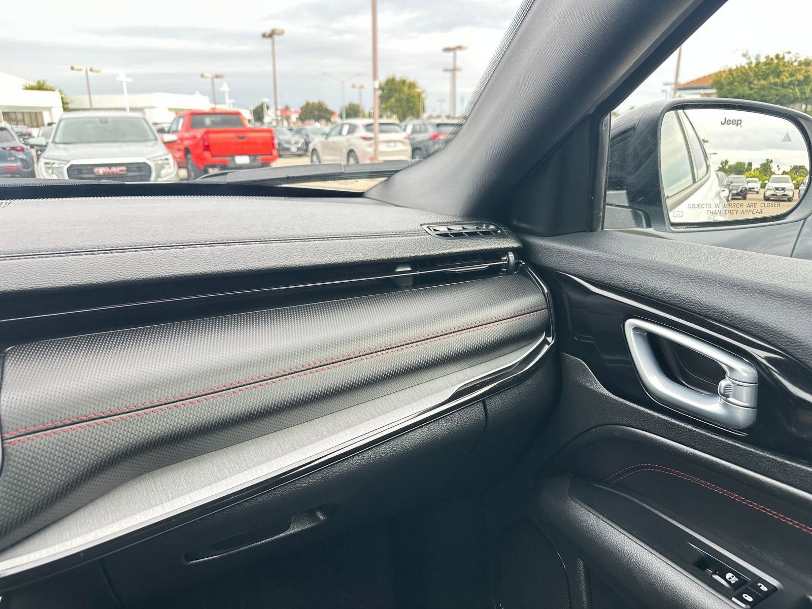 Thumbnail: 2025 Jeep Compass - 35