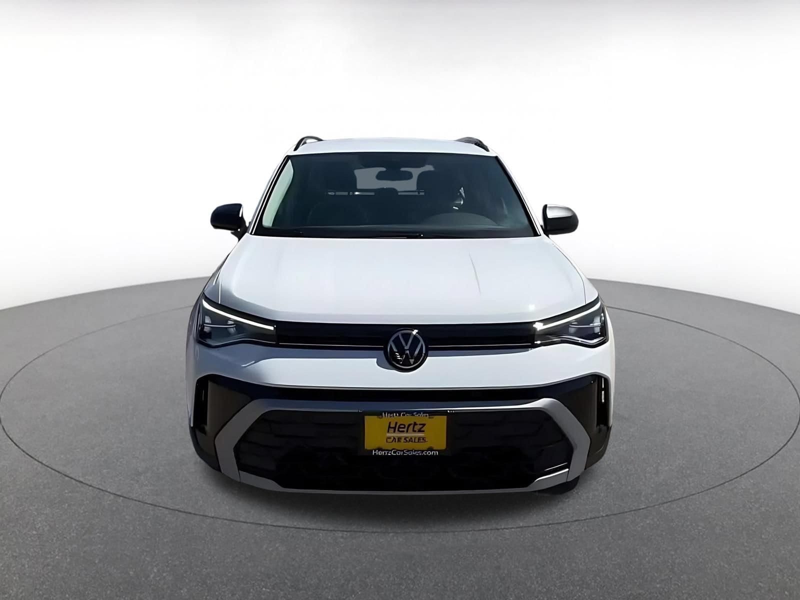 Thumbnail: 2026 Volkswagen Taos - 4