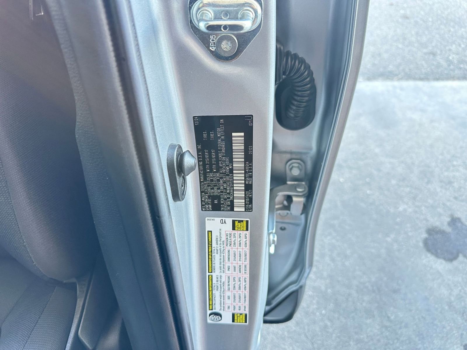 Thumbnail: 2025 Toyota Corolla Cross - 29