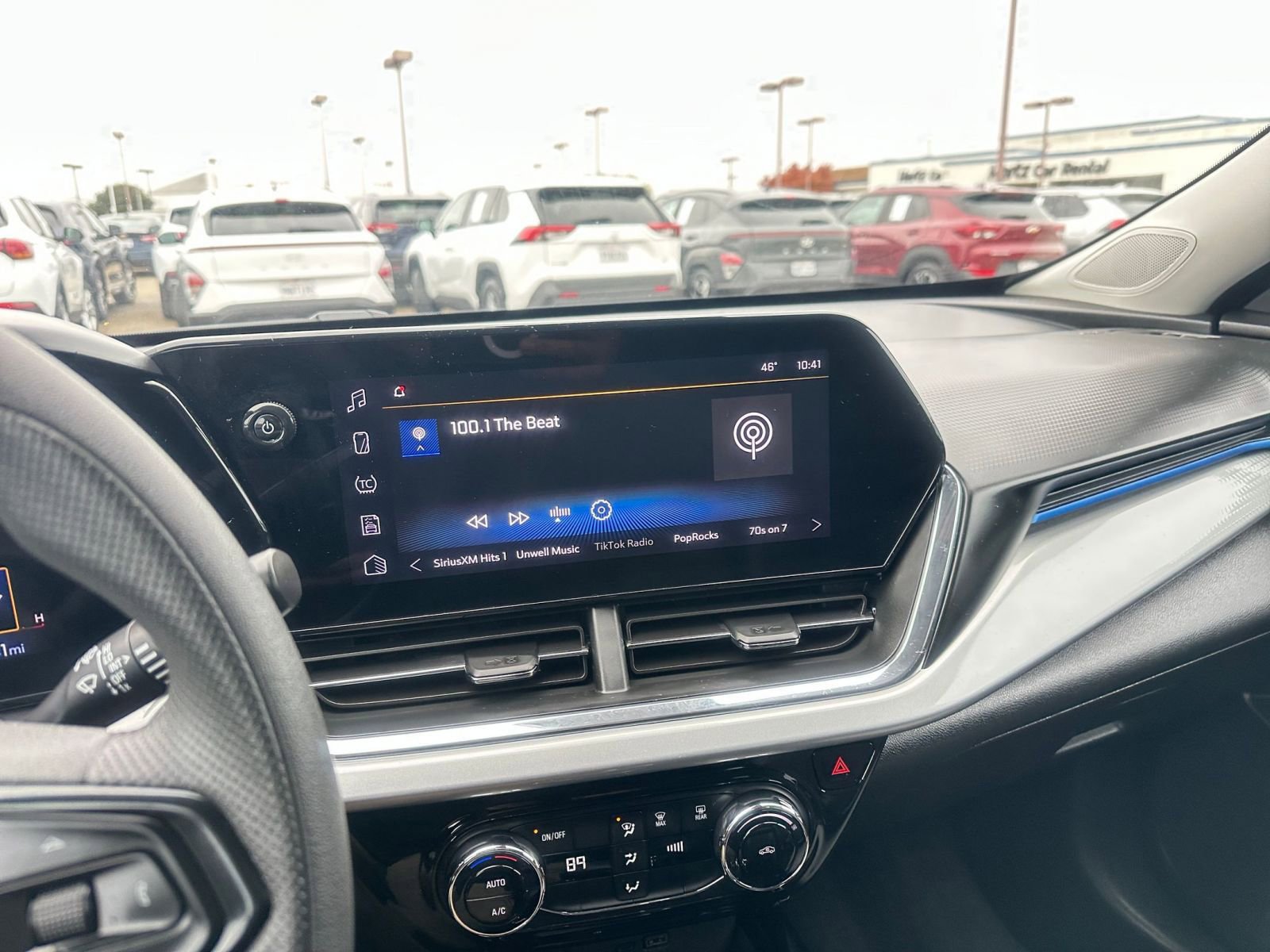 Thumbnail: 2025 Chevrolet Trax - 21