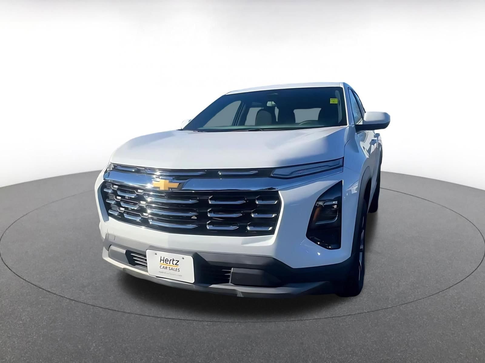 Thumbnail: 2025 Chevrolet Equinox - 4