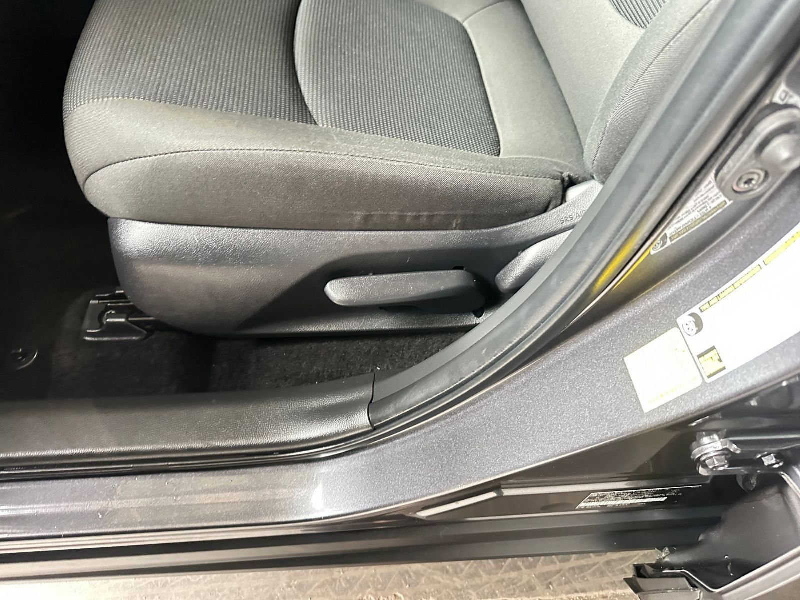 Thumbnail: 2025 Toyota RAV4 - 23