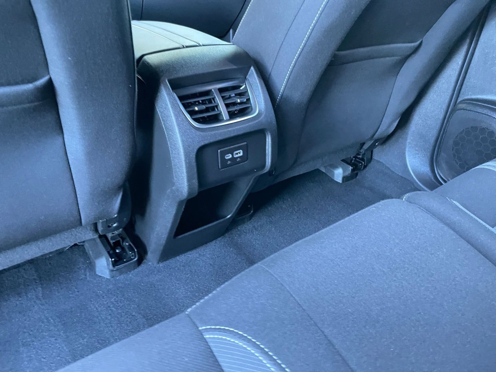 Thumbnail: 2025 Chevrolet Blazer - 23