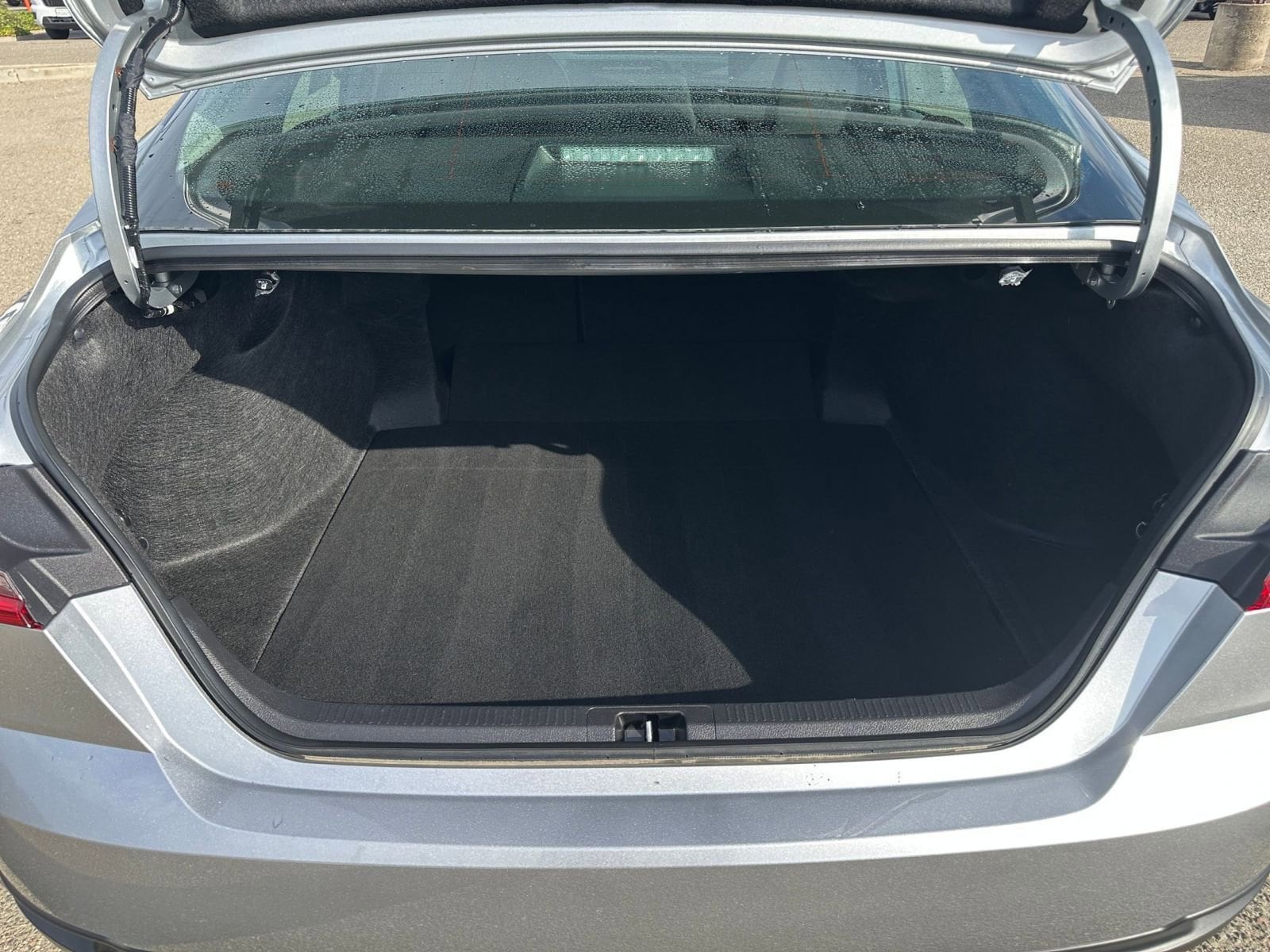 Thumbnail: 2025 Toyota Camry - 32