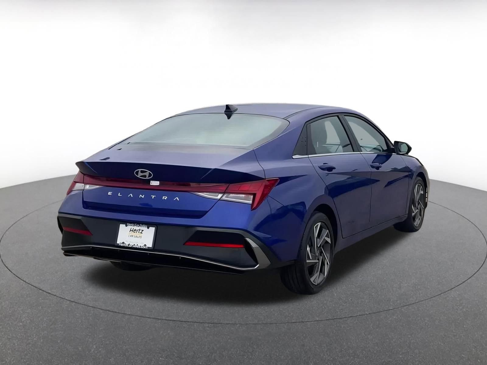 Thumbnail: 2025 Hyundai Elantra - 14