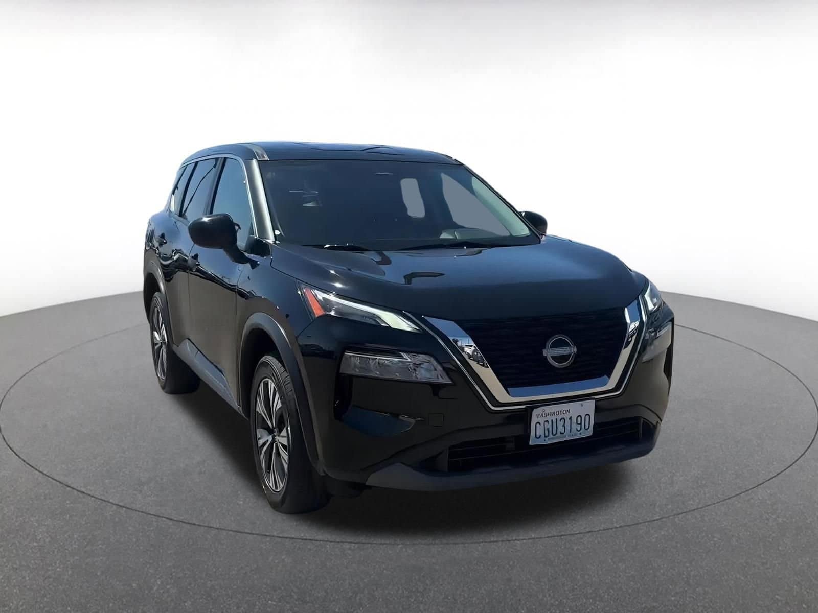 2023 Nissan Rogue SV 3