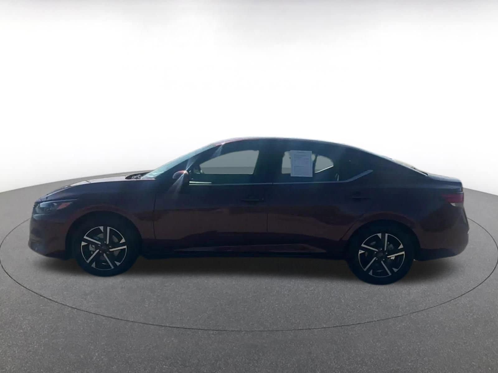 Thumbnail: 2024 Nissan Sentra - 8