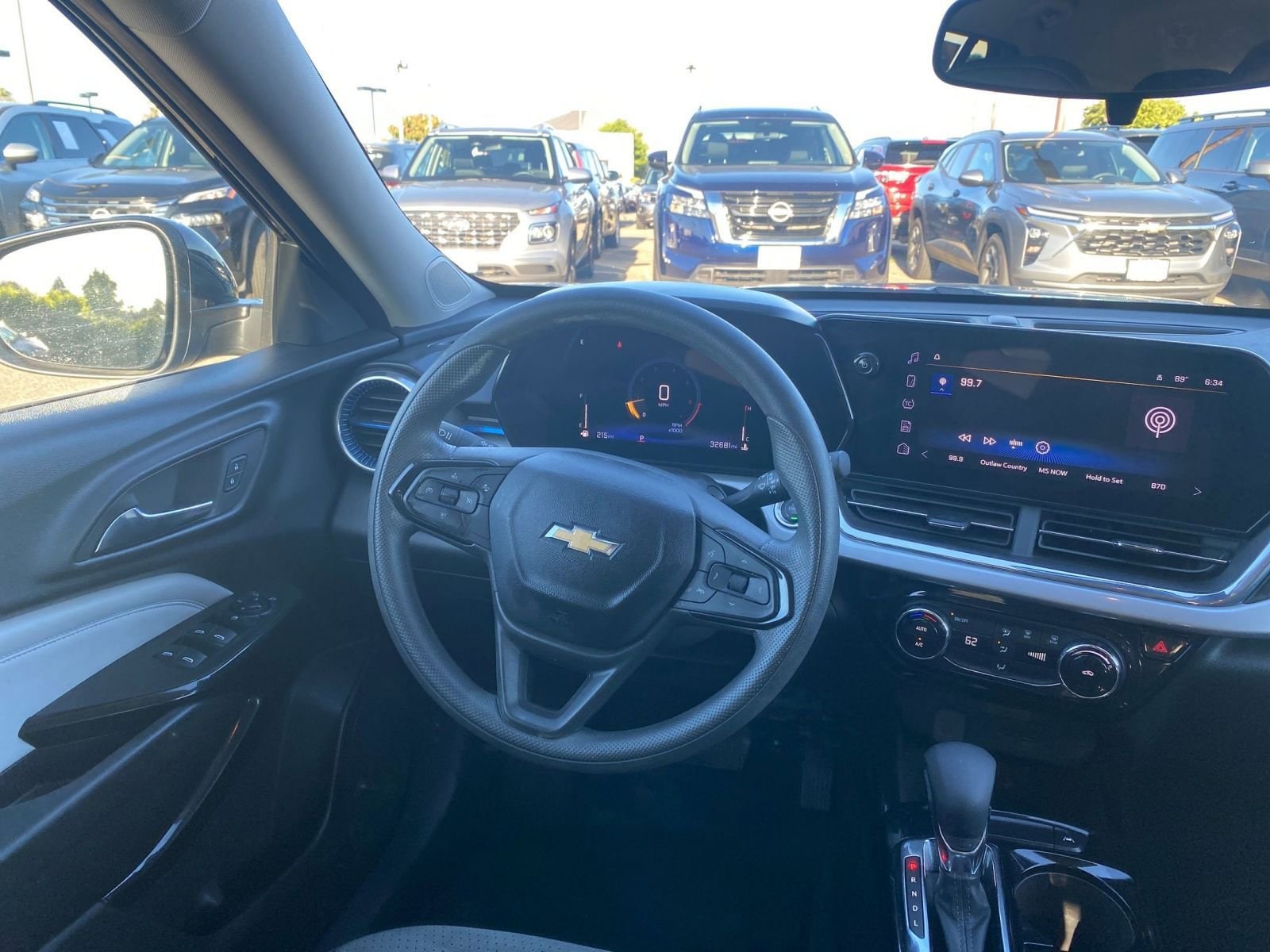 Thumbnail: 2025 Chevrolet Trax - 35