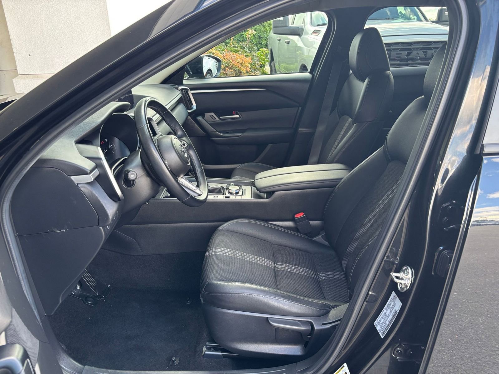 Thumbnail: 2025 Mazda CX-50 - 27