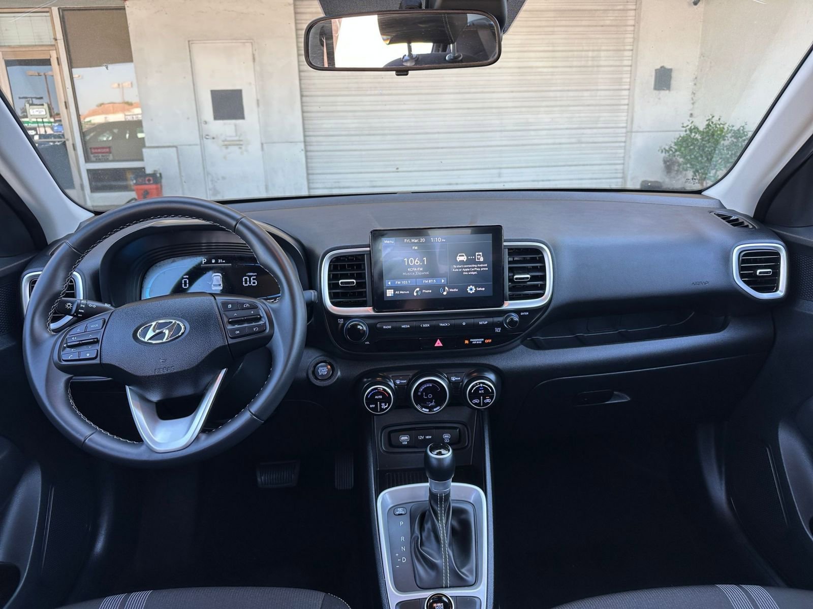 Thumbnail: 2025 Hyundai Venue - 34