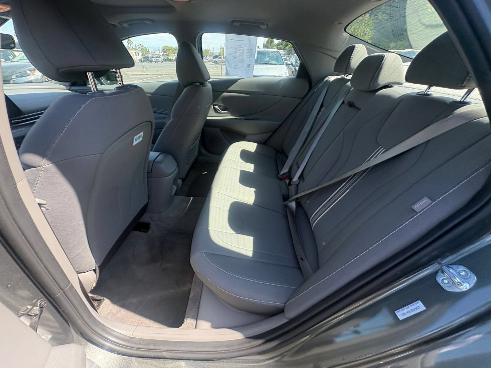 Thumbnail: 2025 Hyundai Elantra - 25