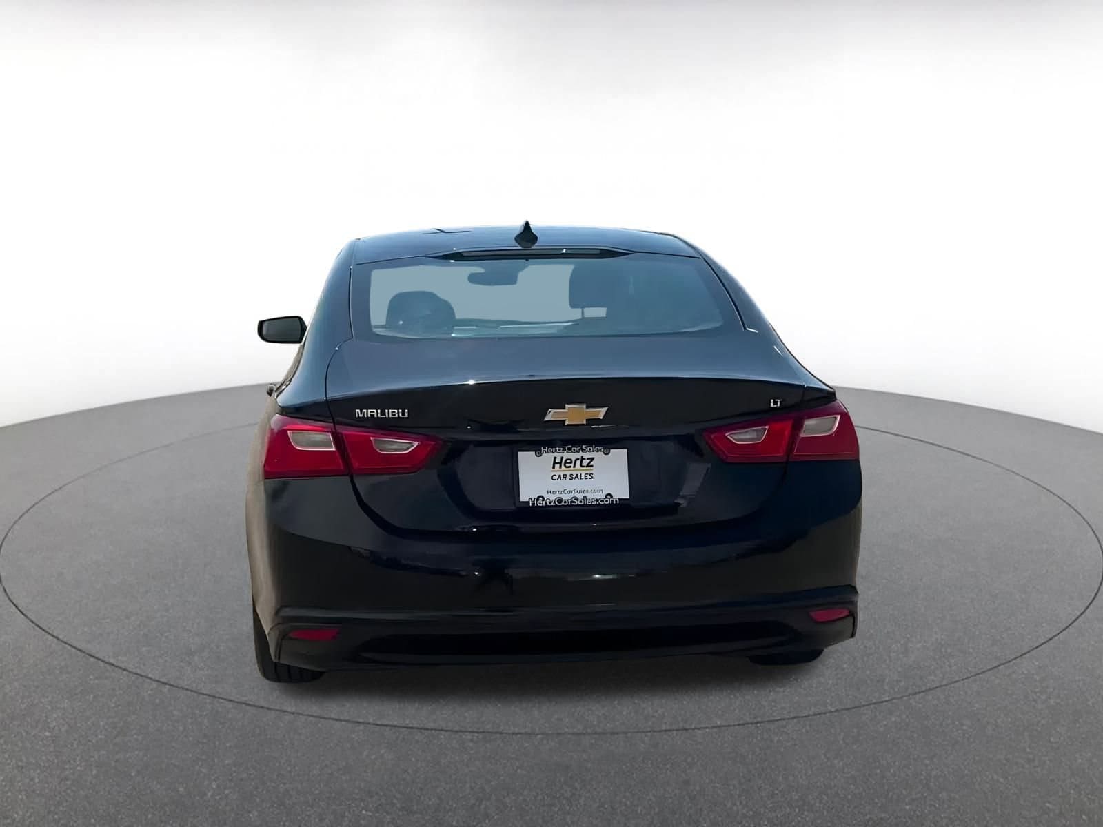 Thumbnail: 2023 Chevrolet Malibu - 12