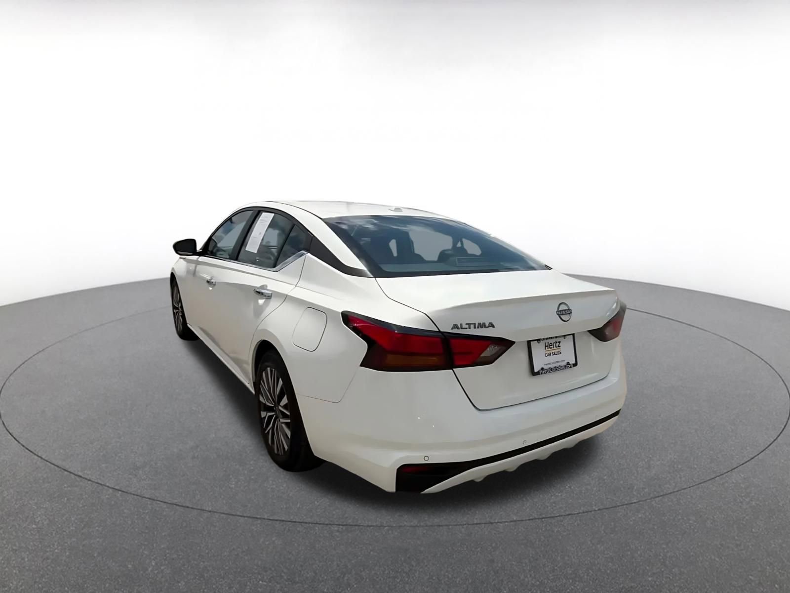 Thumbnail: 2025 Nissan Altima - 11