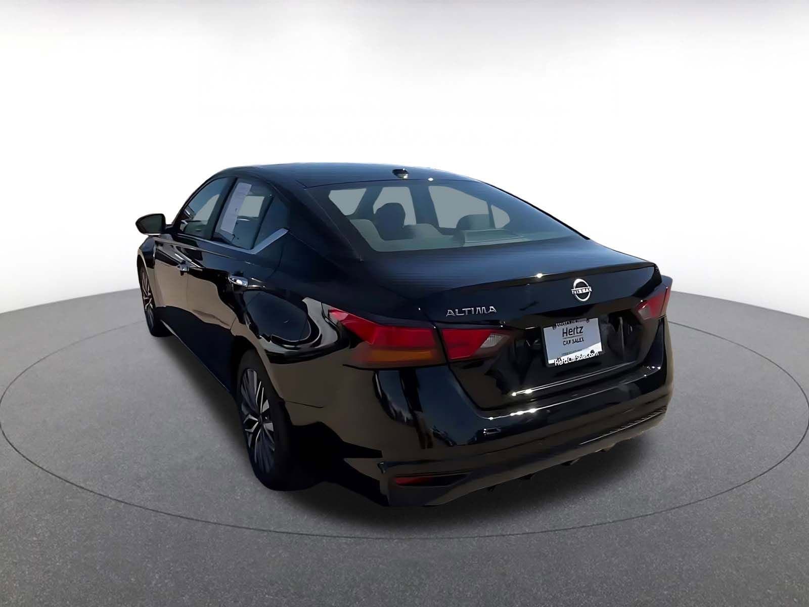 Thumbnail: 2025 Nissan Altima - 11