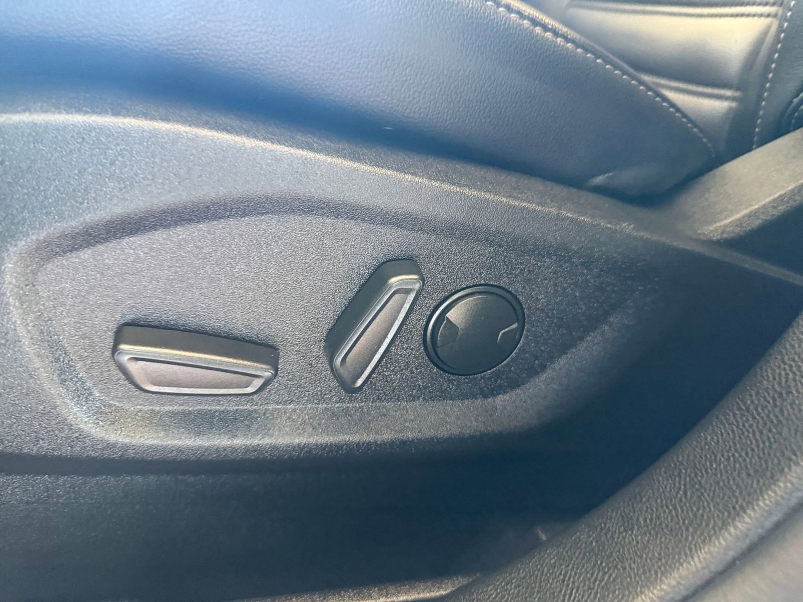 Thumbnail: 2024 Ford Edge - 23