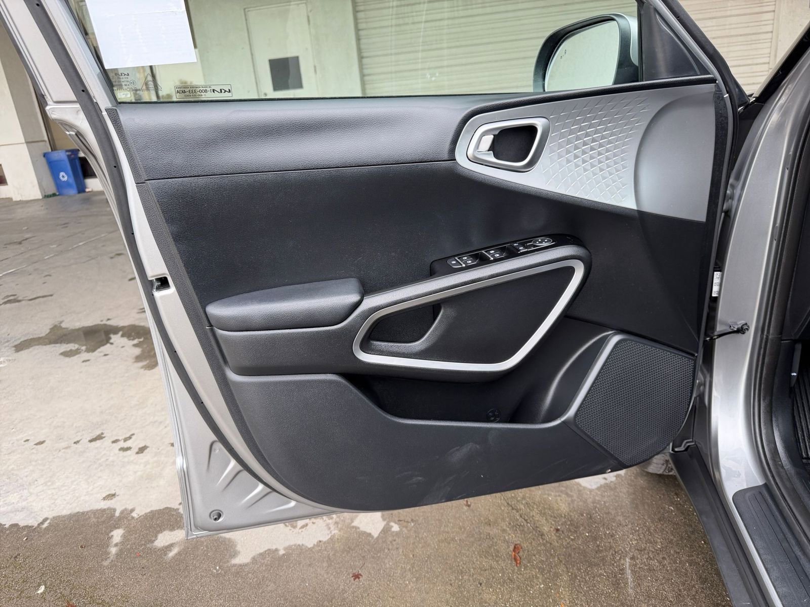 Thumbnail: 2025 Kia Soul - 18