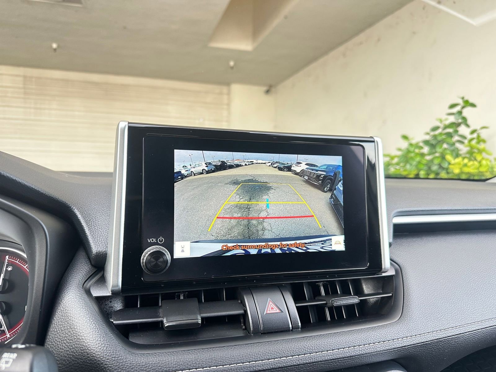 Thumbnail: 2025 Toyota RAV4 - 17