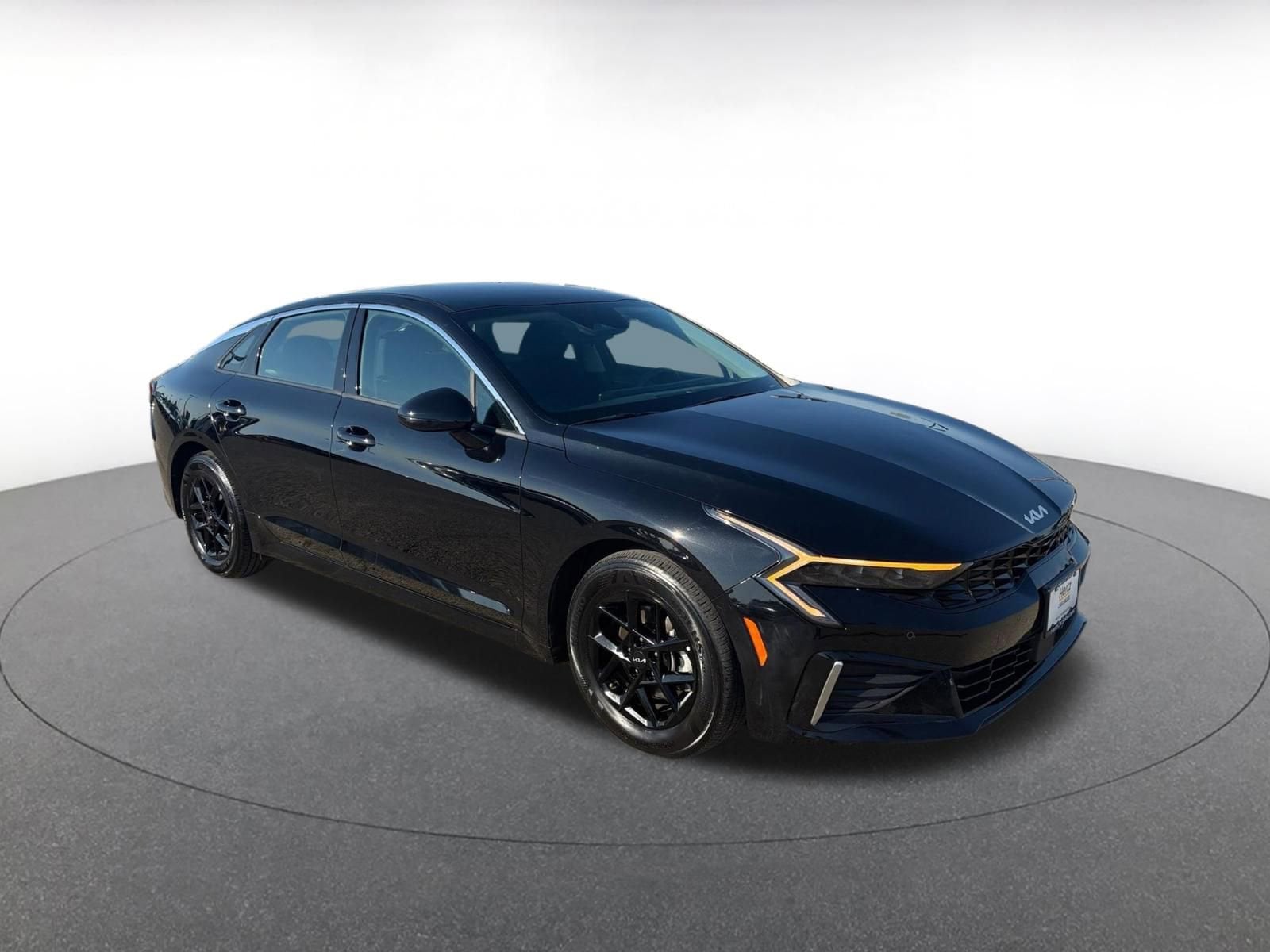 Thumbnail: 2025 Kia K5 - 1