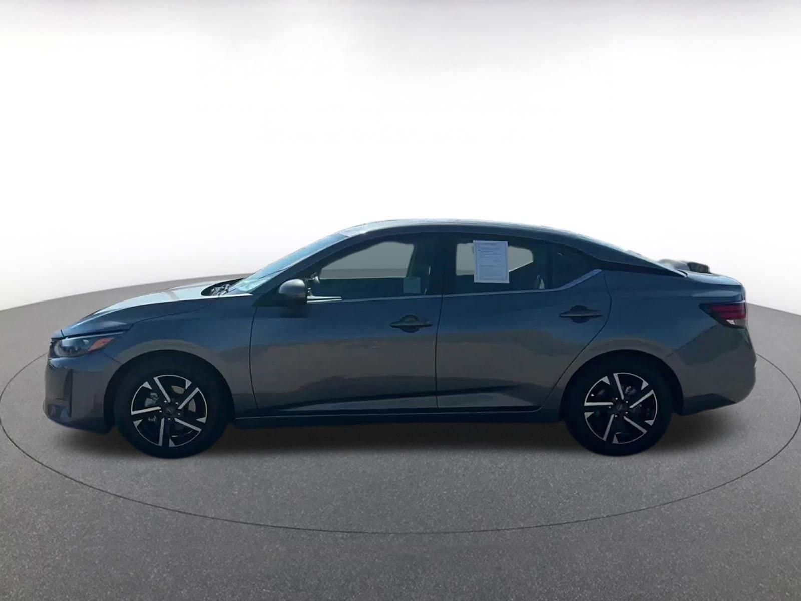 Thumbnail: 2024 Nissan Sentra - 9