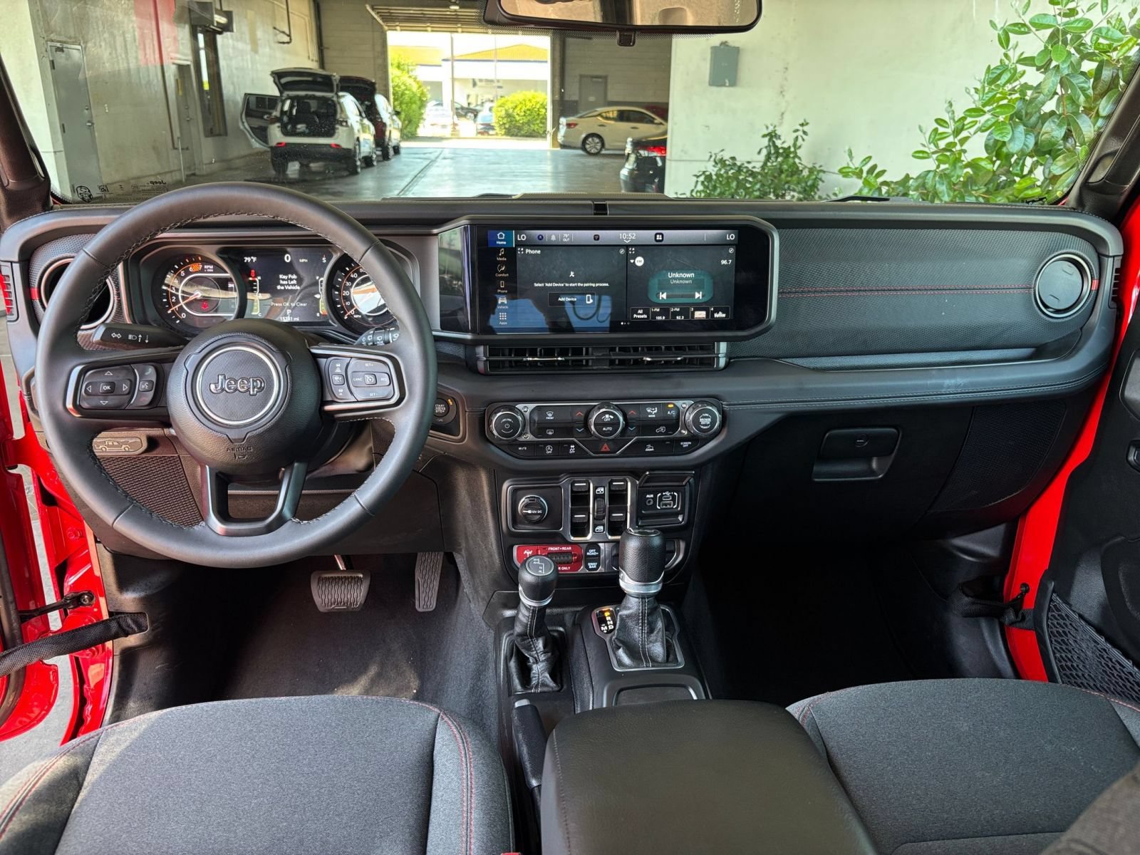 Thumbnail: 2025 Jeep Wrangler - 32