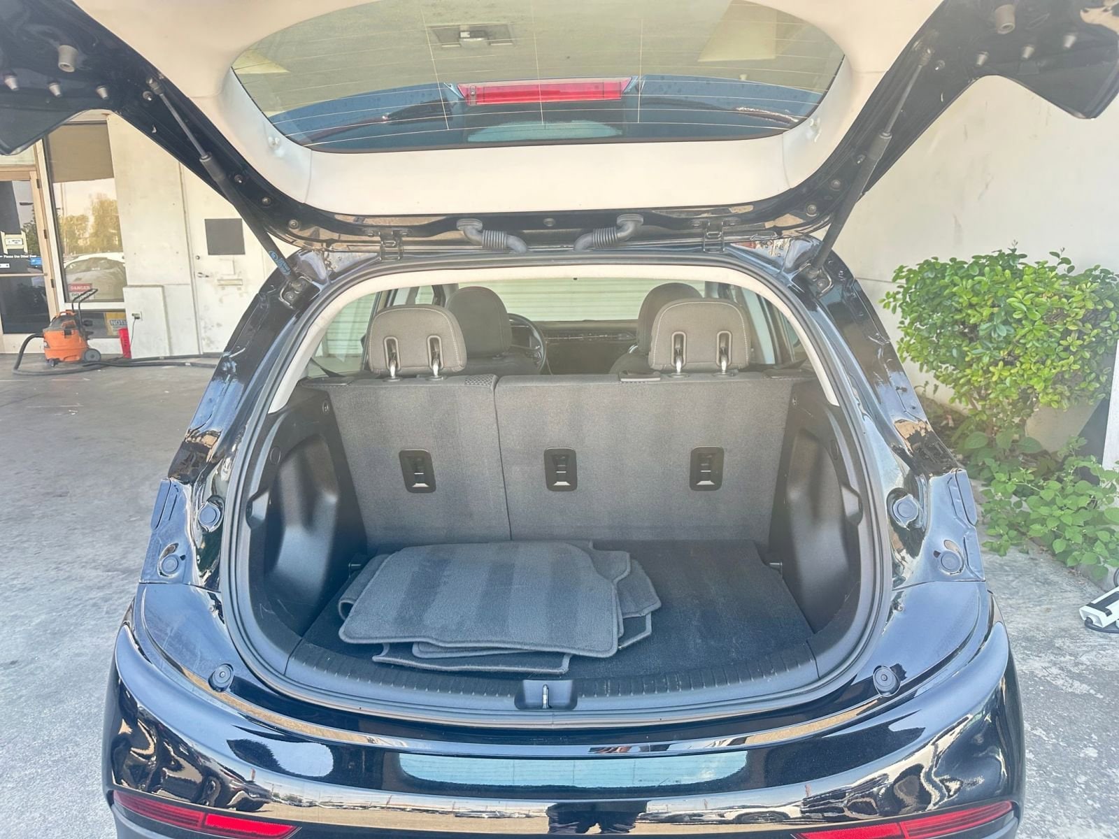 Thumbnail: 2023 Chevrolet Bolt EV - 35