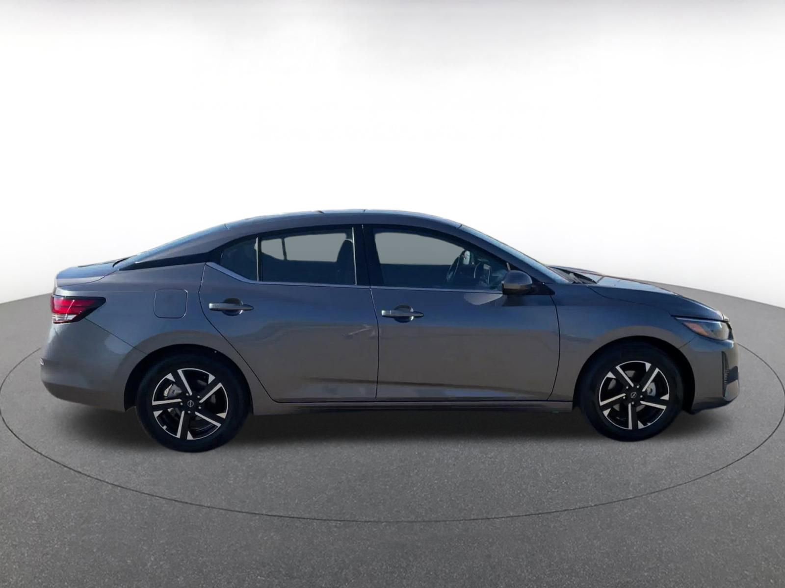 Thumbnail: 2025 Nissan Sentra - 16