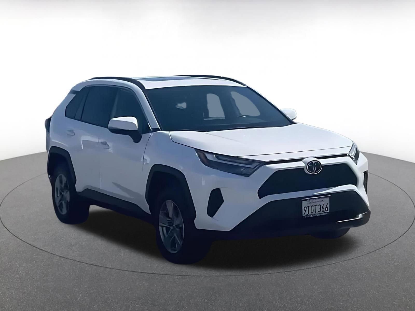 Thumbnail: 2025 Toyota RAV4 - 2