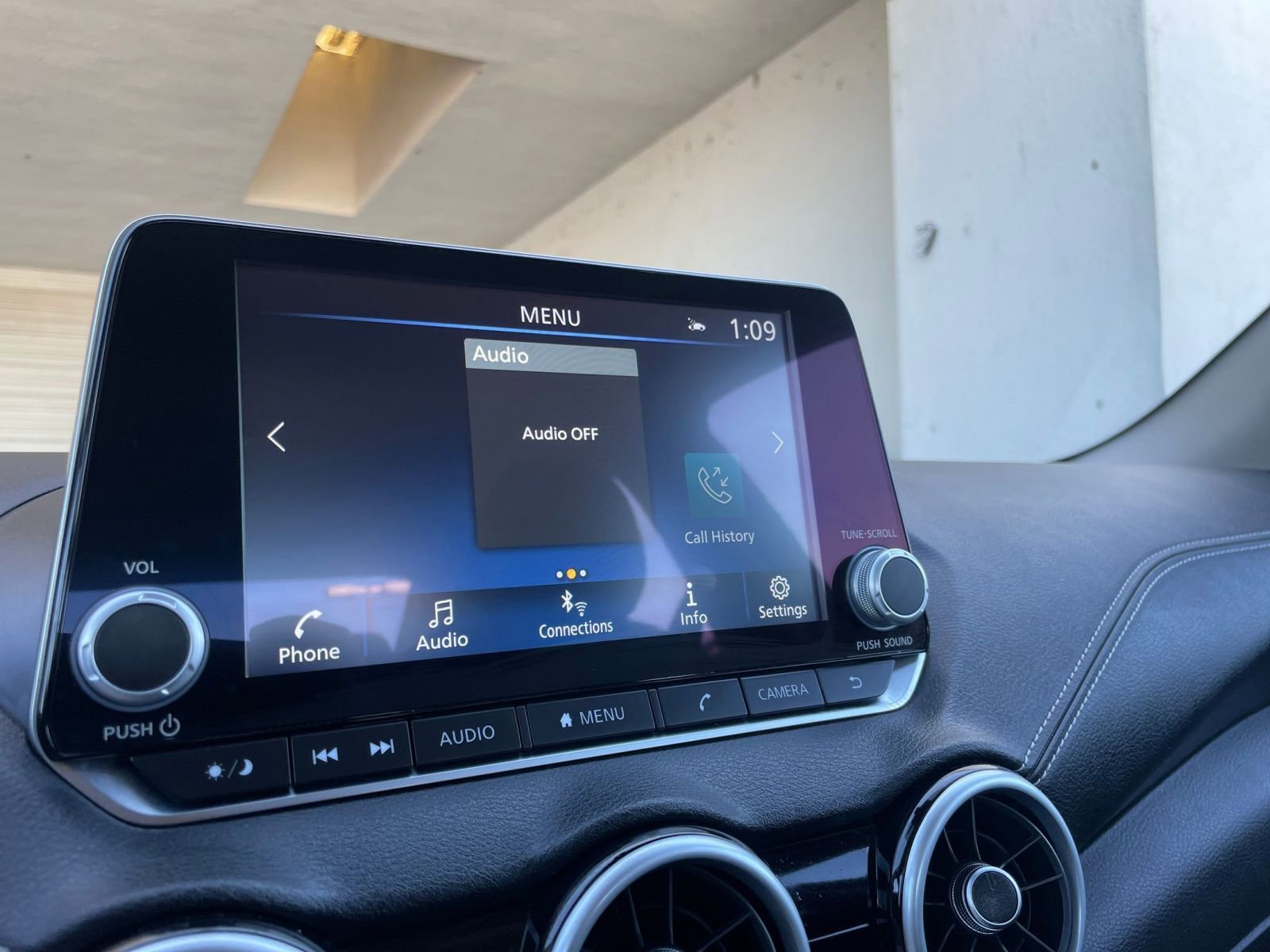 Thumbnail: 2025 Nissan Sentra - 20