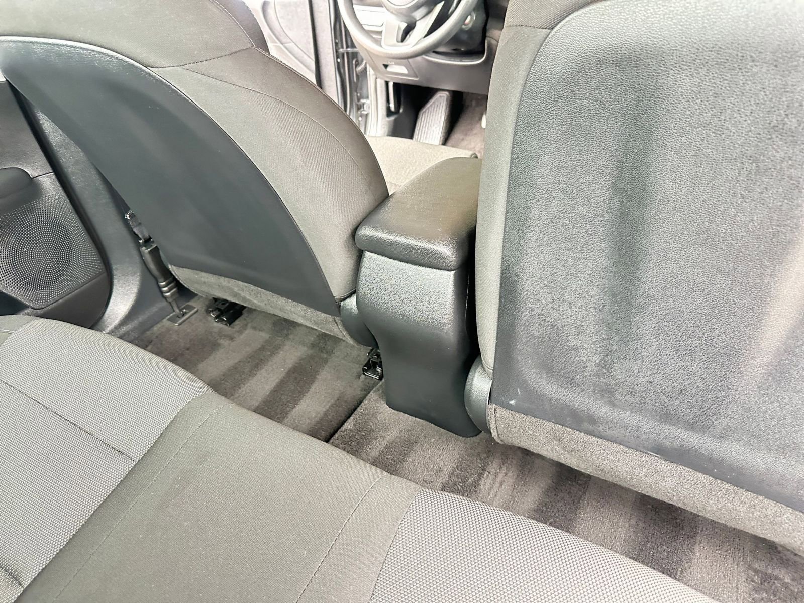 Thumbnail: 2024 Kia Forte - 24