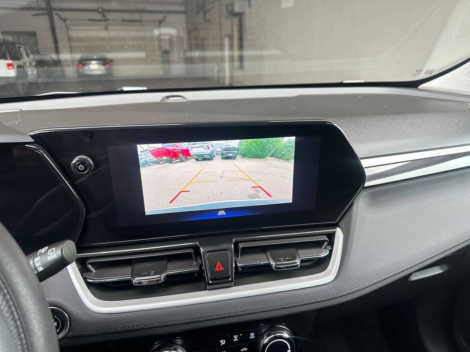 Thumbnail: 2025 Chevrolet TrailBlazer - 25